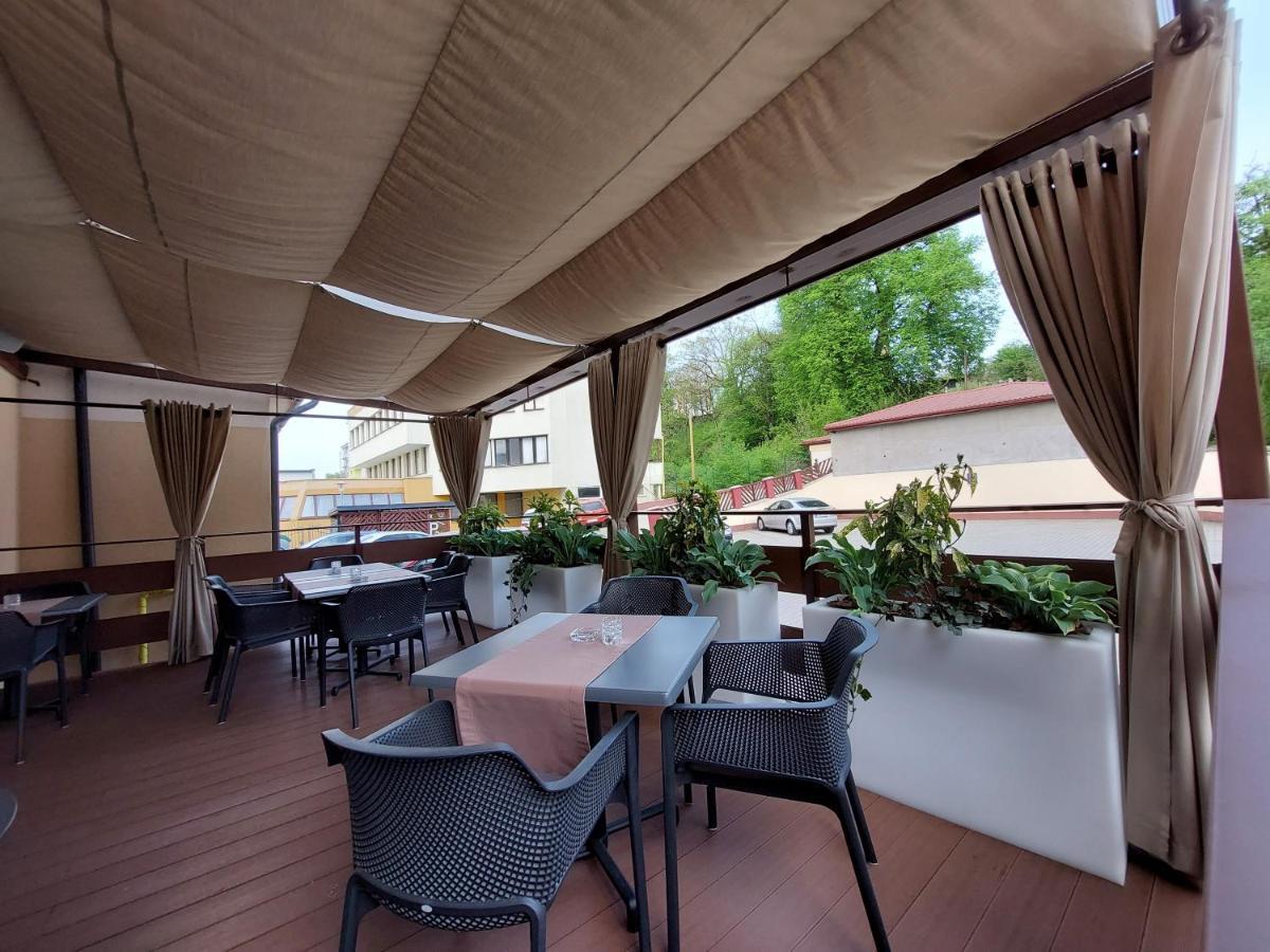 Hotel Alfa Giraltovce ภายนอก รูปภาพ