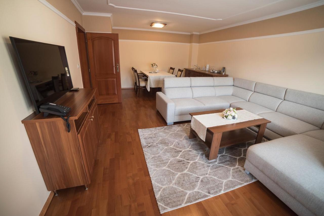 Hotel Alfa Giraltovce ภายนอก รูปภาพ